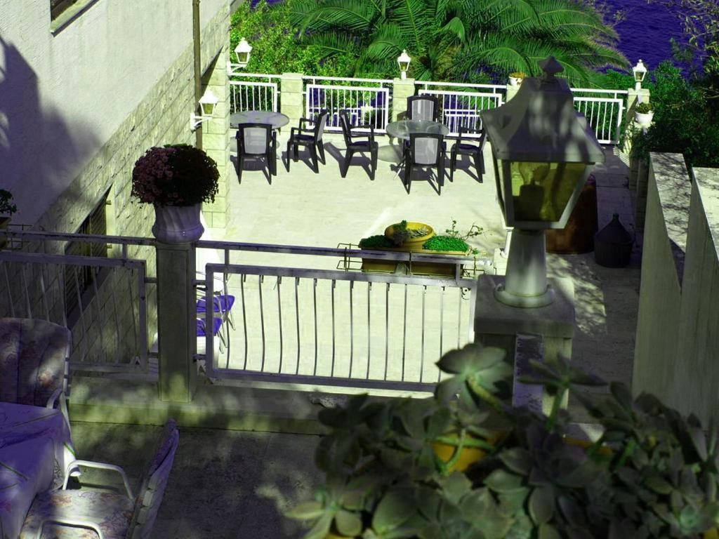 Villa Corona Donji Okrug  Δωμάτιο φωτογραφία
